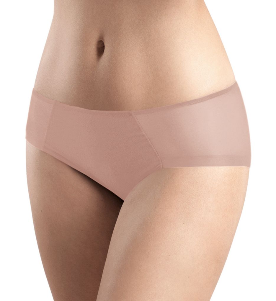 Bras and Panties by Hanro (1738636)