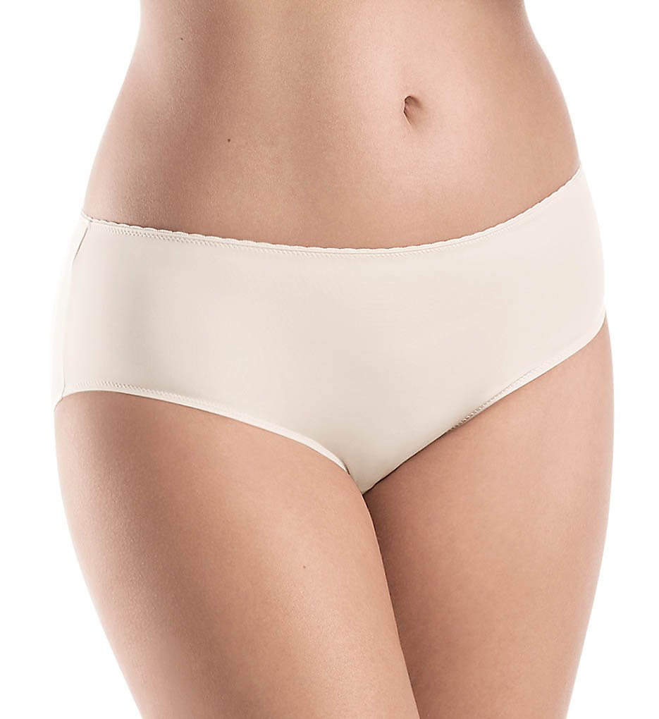 Hanro : Hanro 71061 Satin Deluxe Hipster Panty (Off White XS)