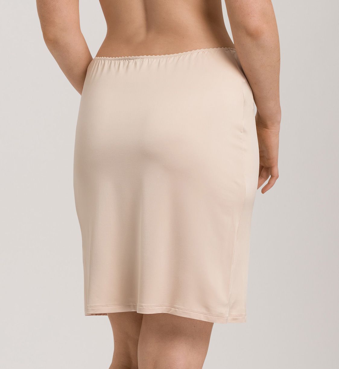 Hanro Satin Deluxe Half Slip 71064 - Image 2