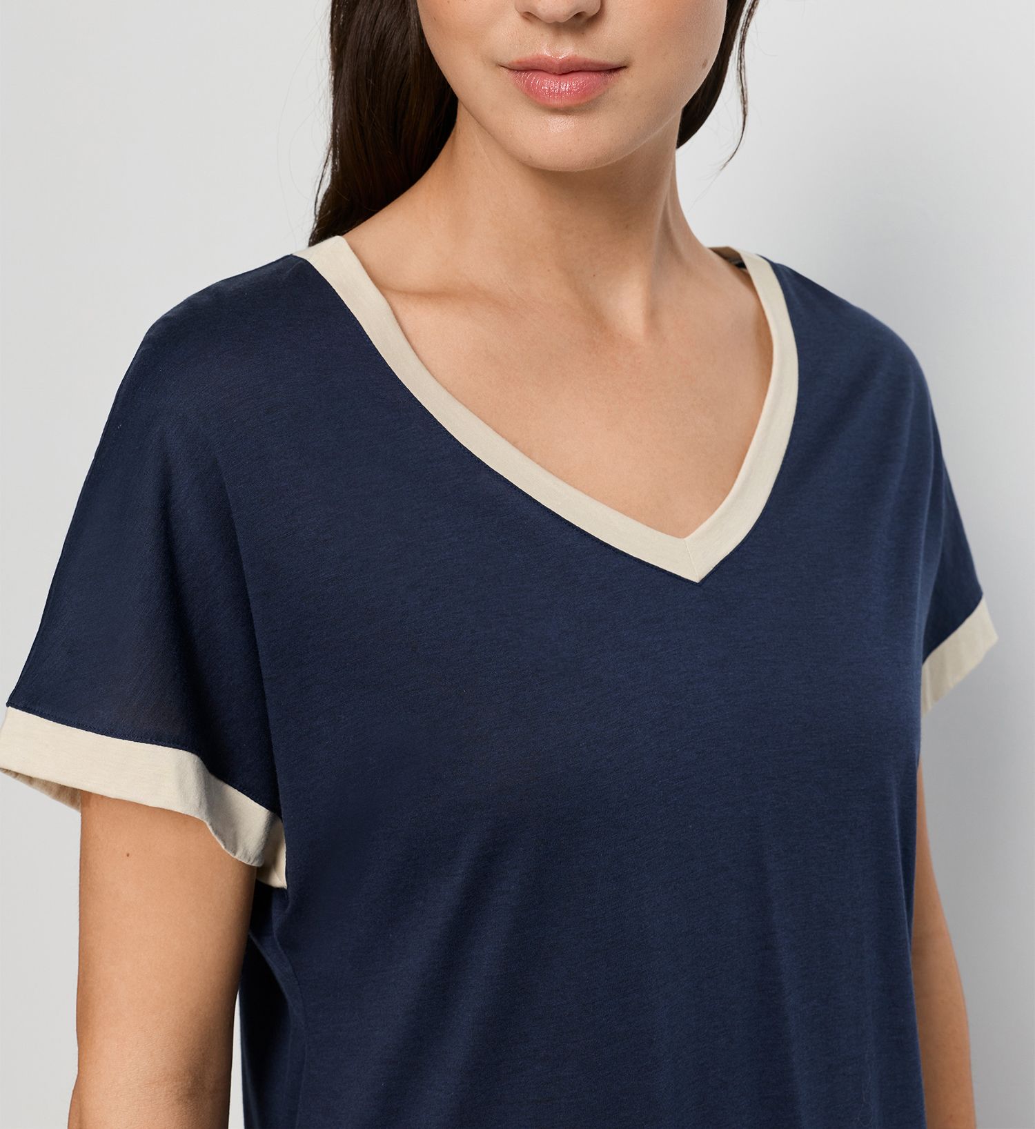 Hanro Laura Bigshirt 74264 - Image 3