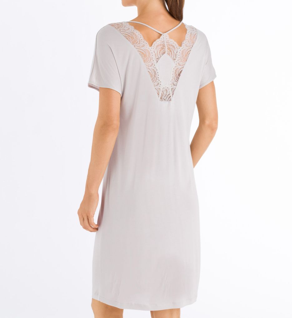 Jolina Short Sleeve Gown