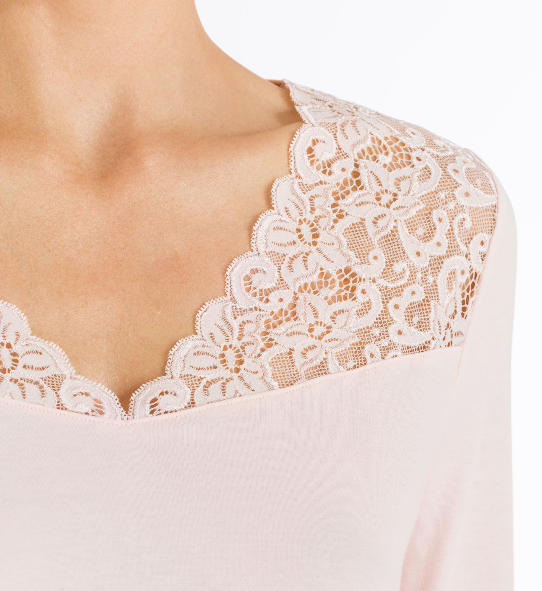 Hanro Moments Long Sleeve Pajama Set 77932 - Image 3