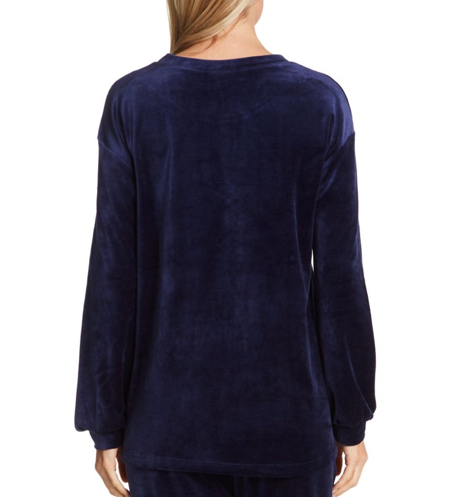 Favourites Long Sleeve Pull Over Velvet Top-bs