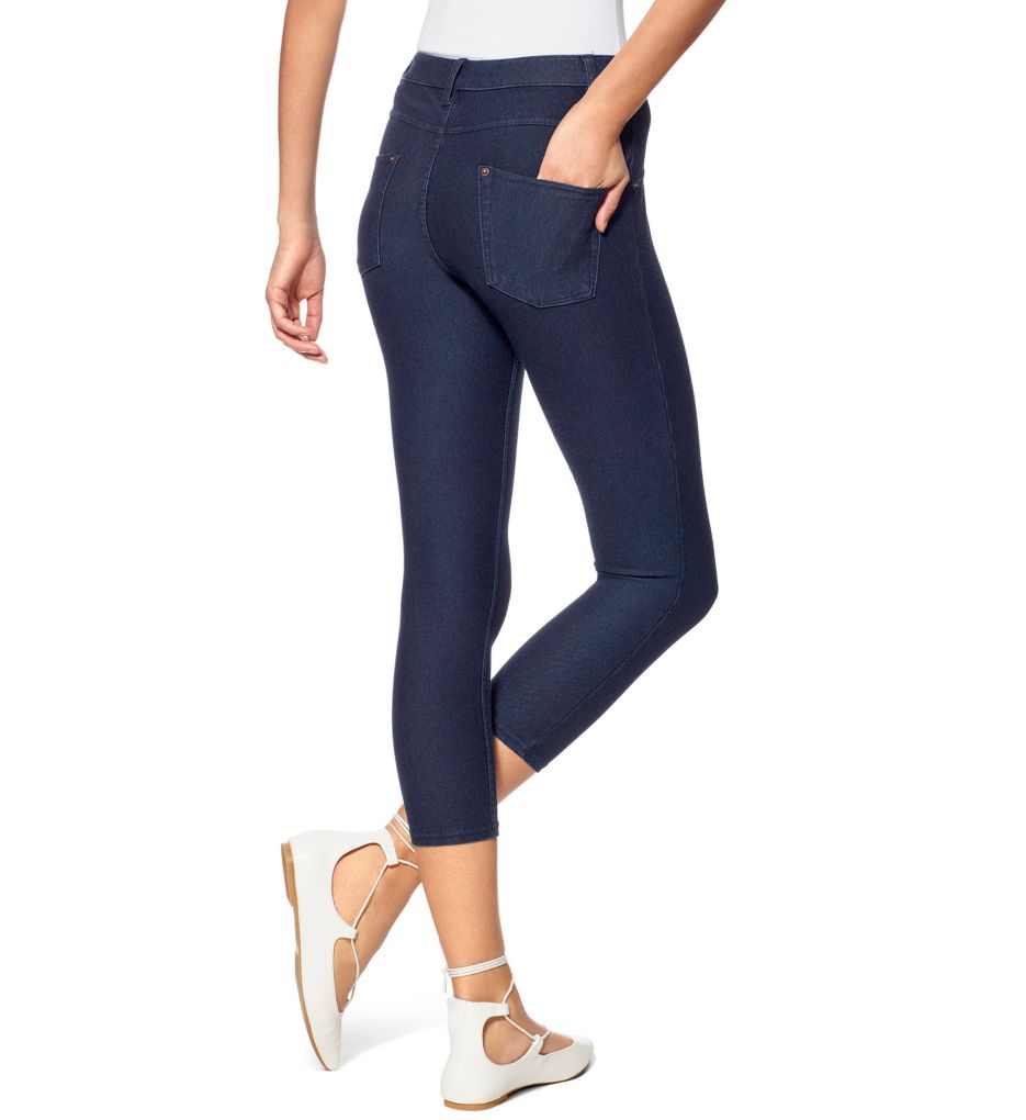 Essential Denim Capri-cs1