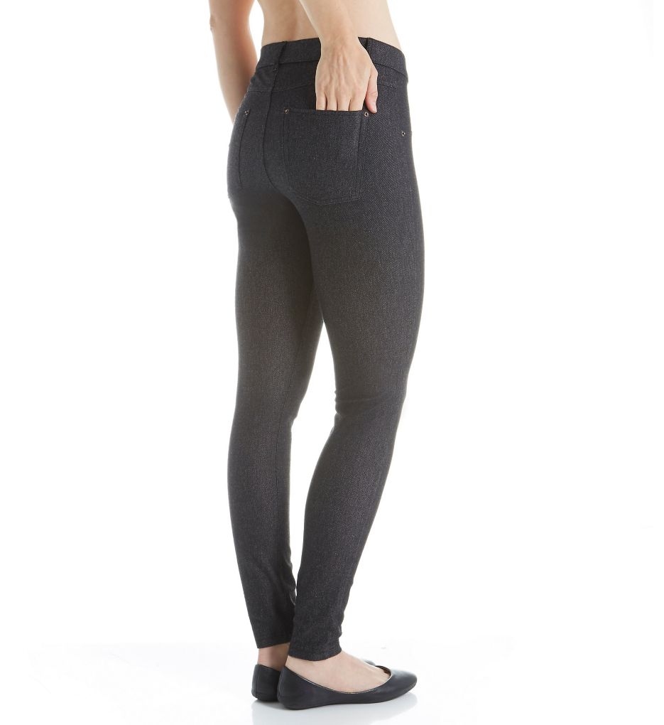 HUE Essential Denim Leggings