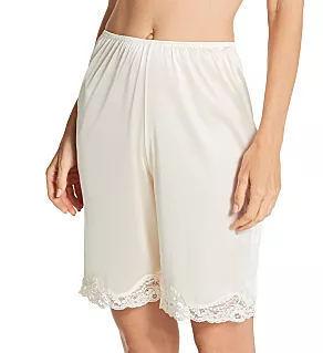 21 Inch Lace Pettipant Beige 34