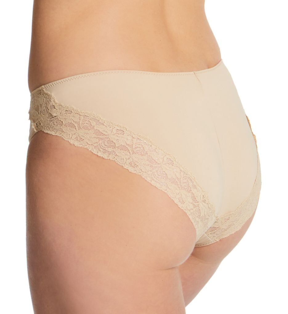Ilusion Women's Classic Microfiber Bikini Panty in Nude (71001910), Size  Medium