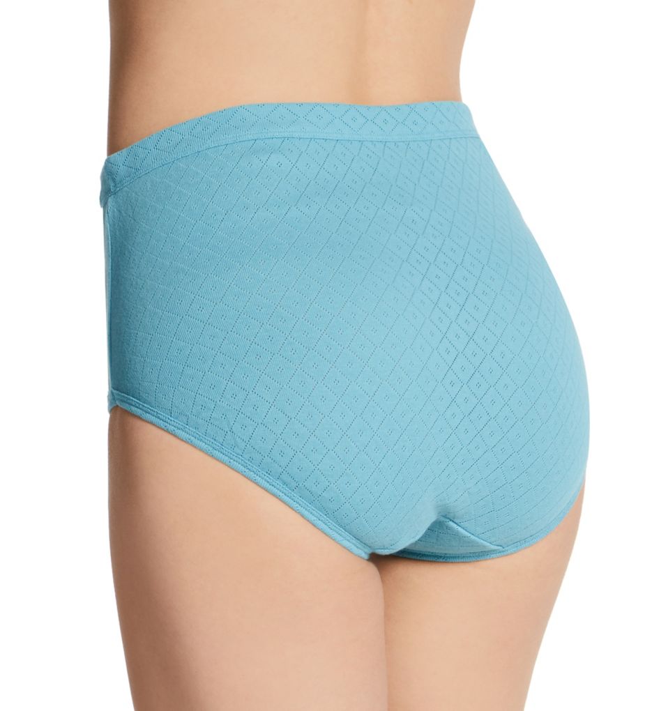 jockey elance breathe brief