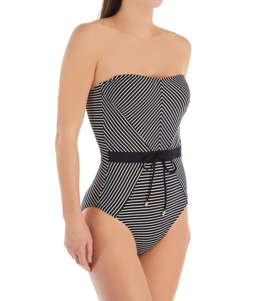 la blanca one piece