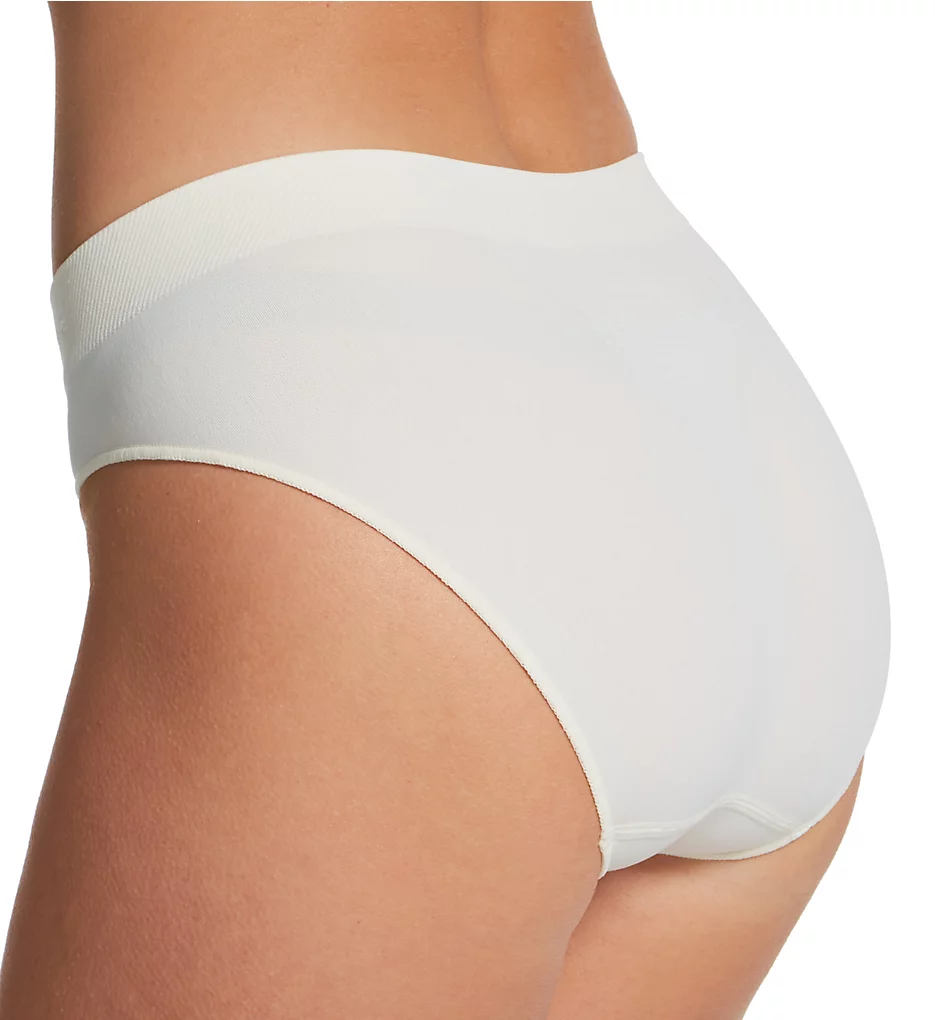 Seamless Comfort Bikini Panty