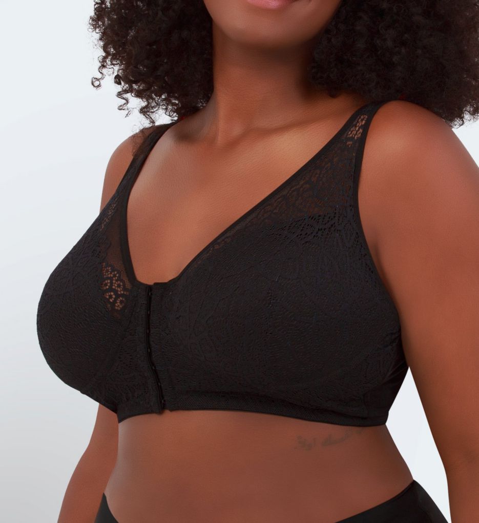 Leading Lady The Lora - Back Smoothing Lace Front-Closure Bra in Whisper  Nude, Size: 42C