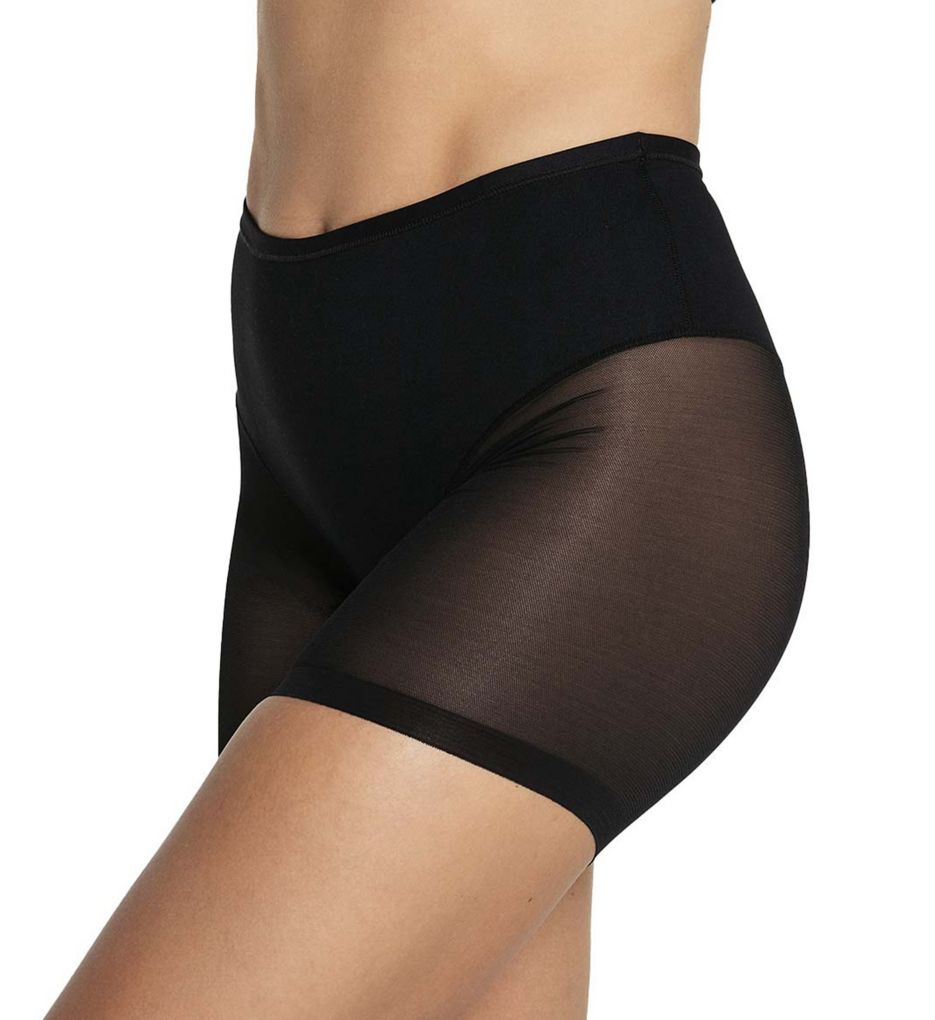 Truly Undetectable Sheer Compression Short