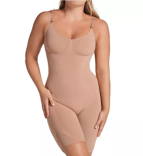 Leonisa Full Coverage Seamless Smoothing Bodysuit 018508