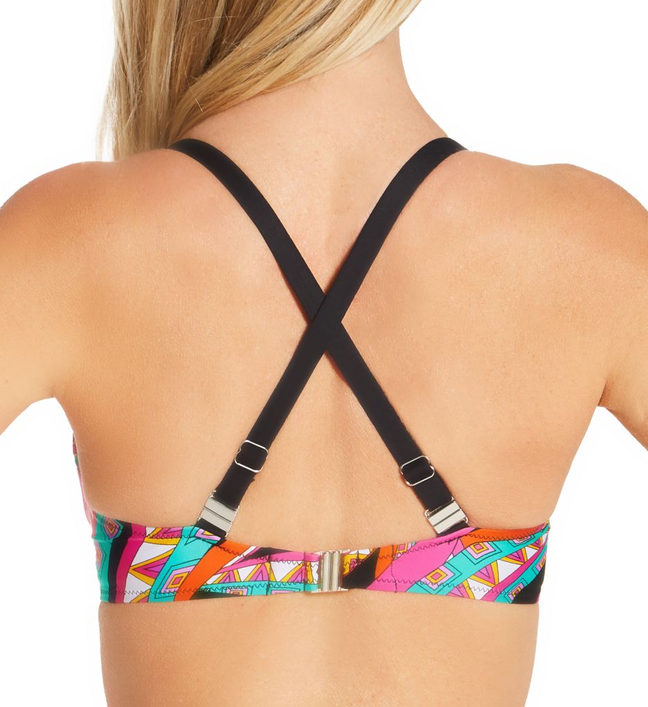 criss-cross straps