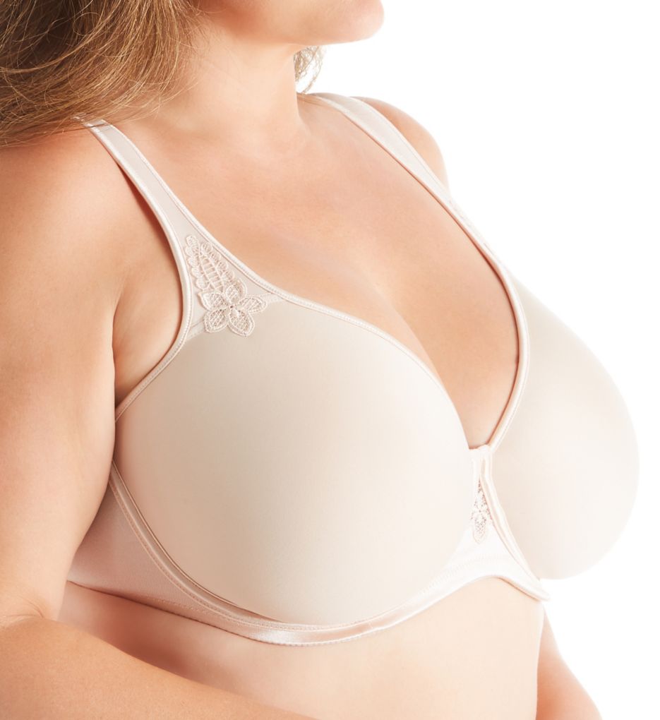 Bras and Panties by Lunaire (2400079)