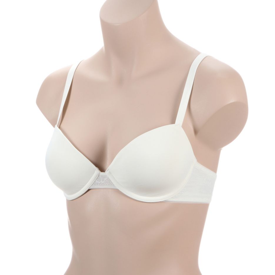 Comfort Devotion Ultimate No-Show Underwire Bra