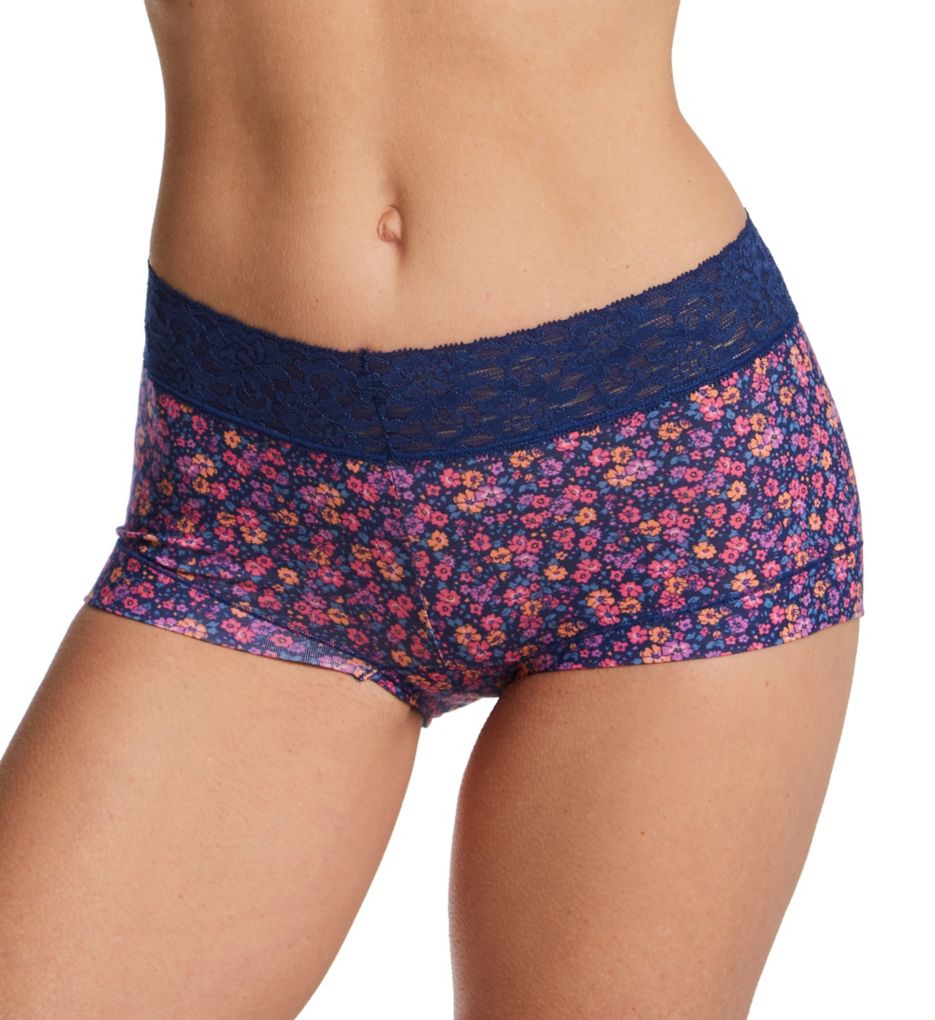 Maidenform Pure Comfort Women's Panties, Everyday Boy Shorts, Mesh-Inset  Boyshort Underwear (Colors May Vary), Fuchsia Feather, Medium : :  Clothing, Shoes & Accessories
