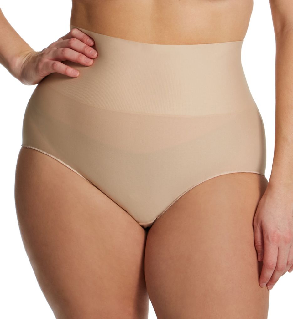Maidenform Flexees Women's Smoothing Shapewear Brief FP0051