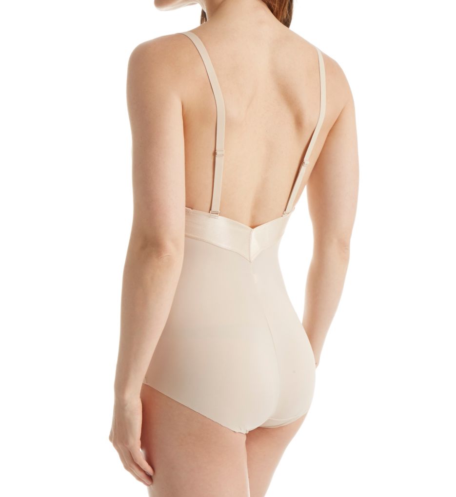 Endlessly Smooth Body Shaper w/ Cool Comfort-bs