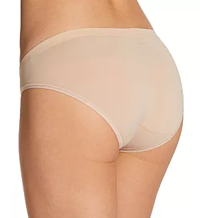 Barely There Invisible Look Bikini Panty Paris Nude 9