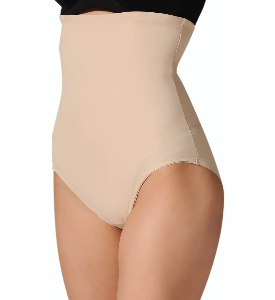 Real Smooth Hi-Waist Shaping Brief