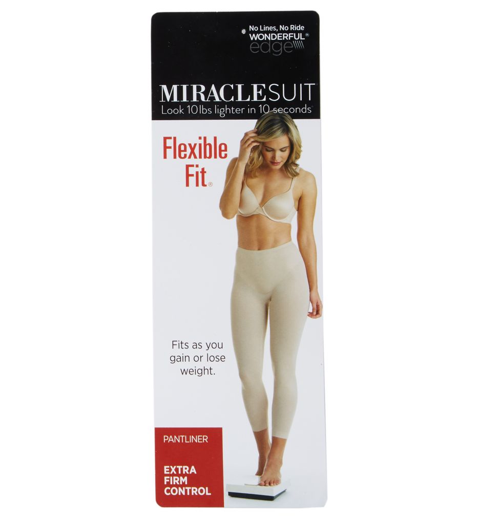 Flexible Fit® Firm Control Pantliner