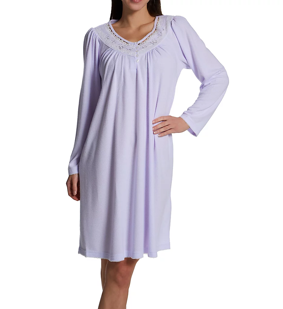Honeycomb Lavender Long Sleeve Short Gown