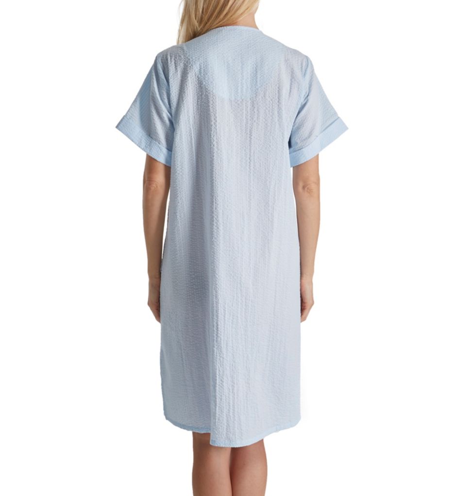 Seersucker Short Snap Front Robe