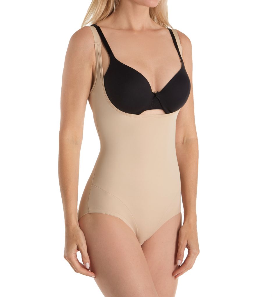 Bras and Panties by Naomi & Nicole (2213083)