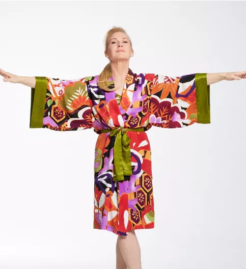 Natori Ikebana Wrap Robe Q74013