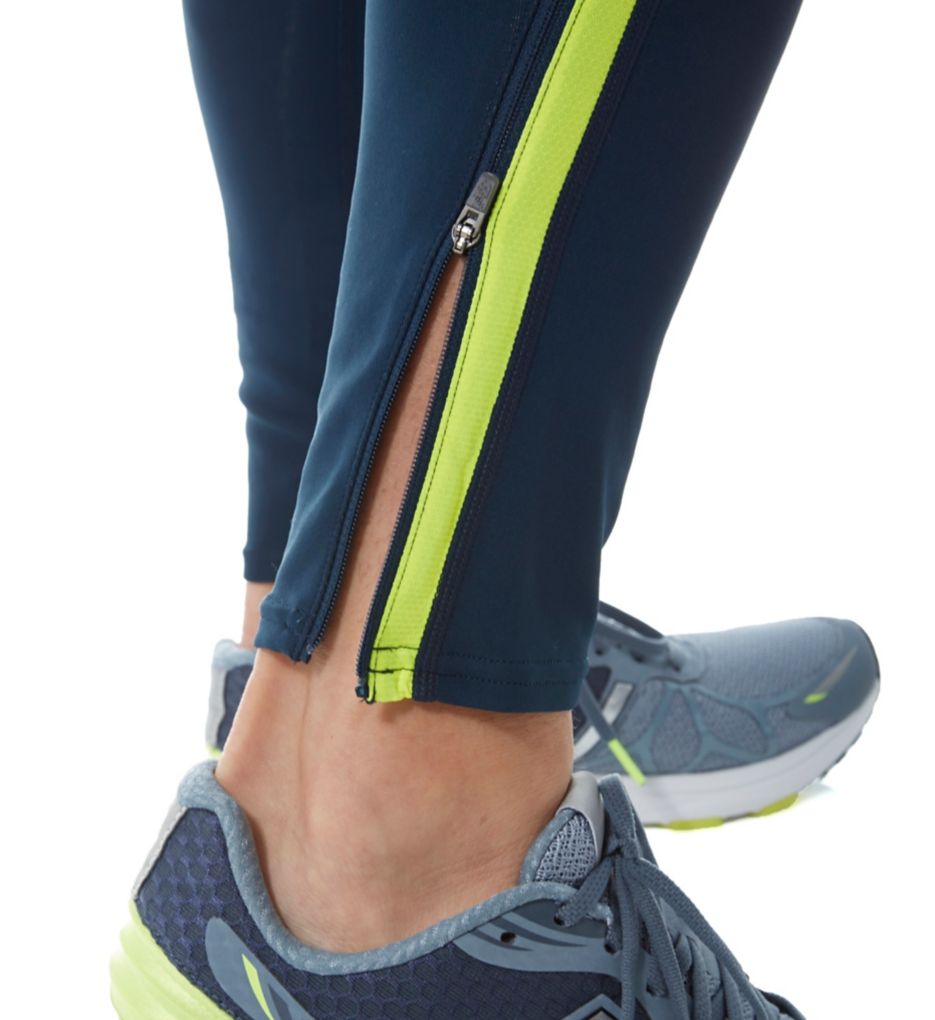 Accelerate Ankle Zip Performance Tight-cs2