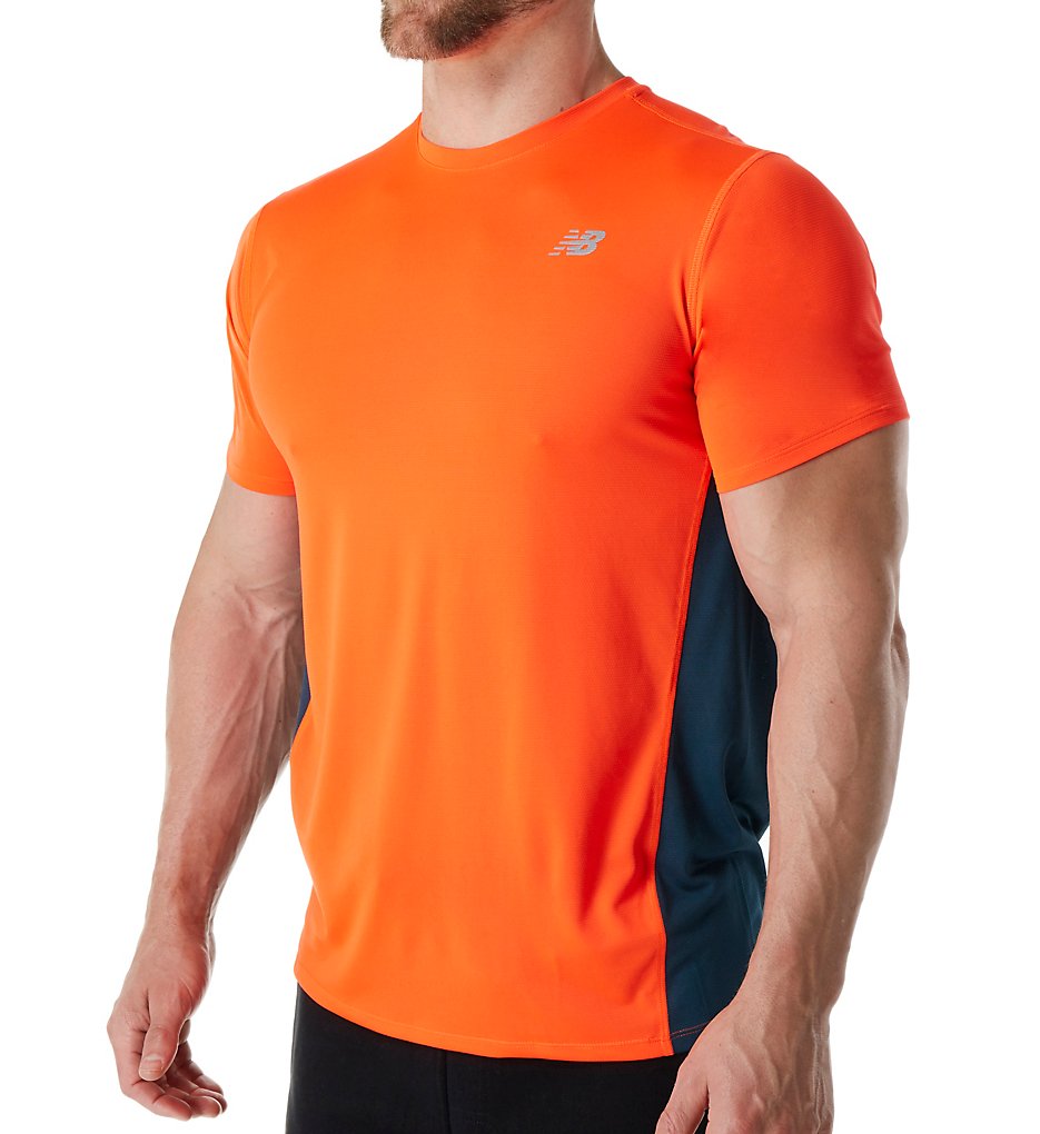 New Balance MT53061 Accelerate Short Sleeve Performance Shirt (Alpha Orange/Supercell)