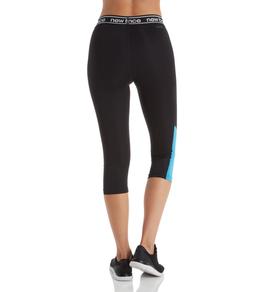 Accelerate Colorblock Capri