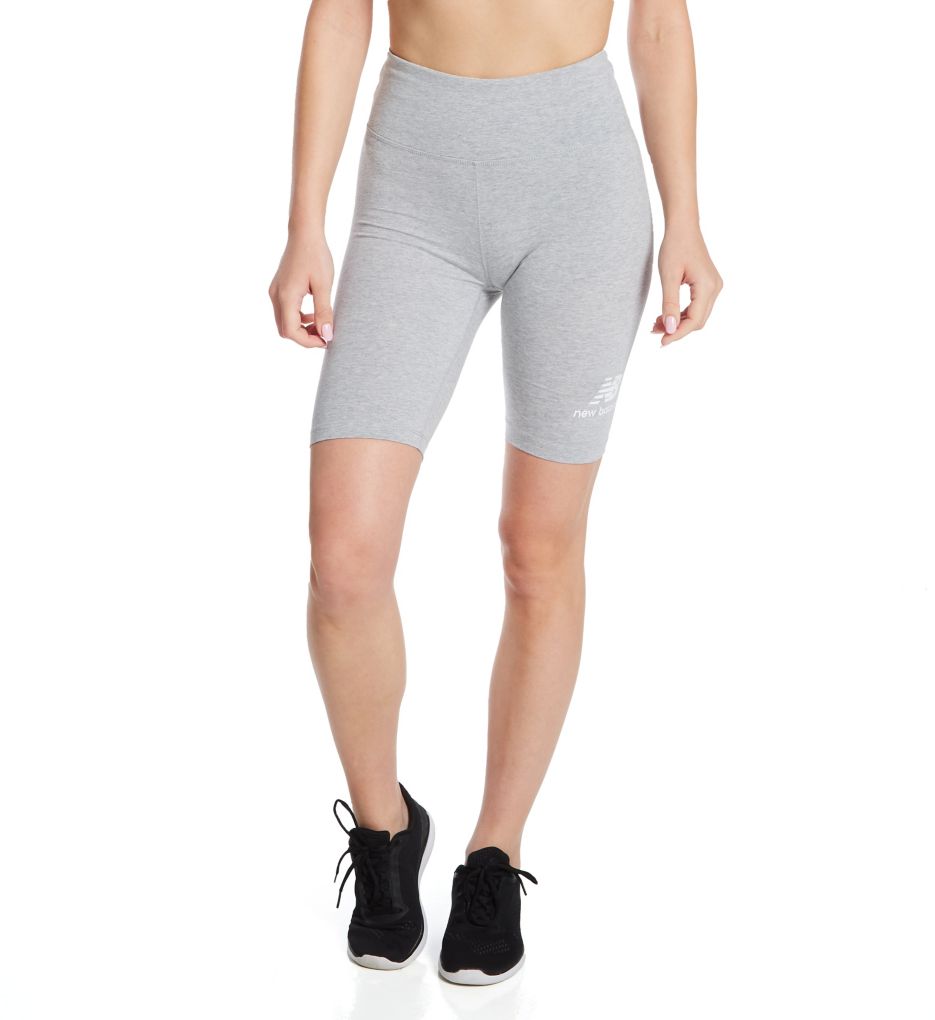 Accelerate Reflective Mid-Rise Capri Legging