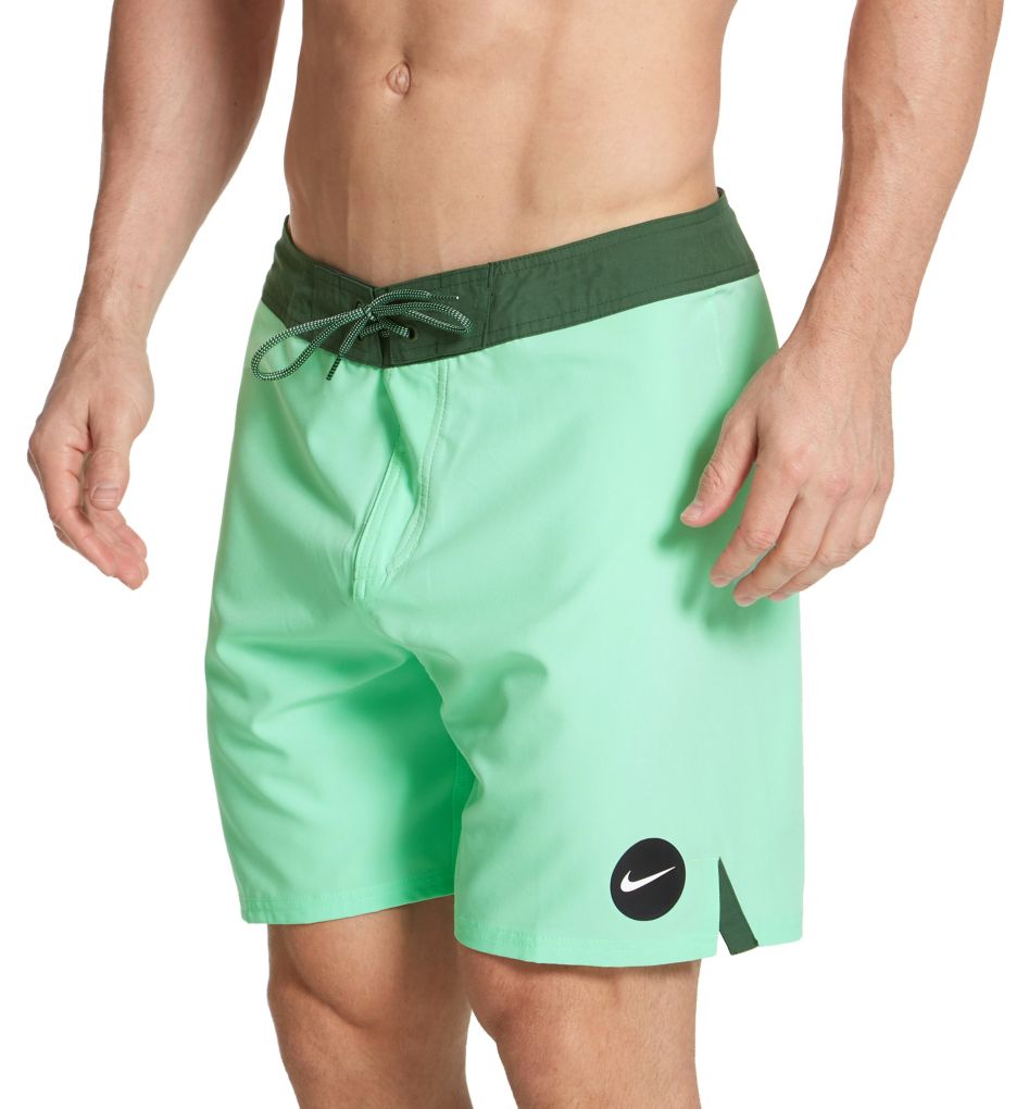 Essential Vital 7 Inch  Boardshort