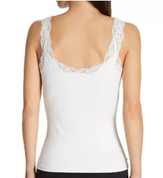 Delicious Scoop-Neck Tank with Lace Creme S