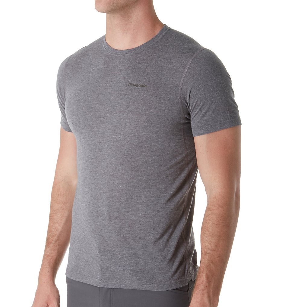 Patagonia 23470 Nine Trails Short Sleeve Slim Fit Shirt (Black)