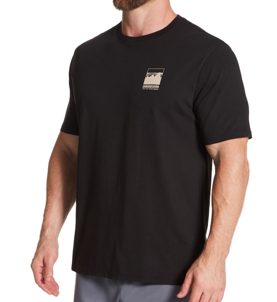 Black patagonia t store shirt