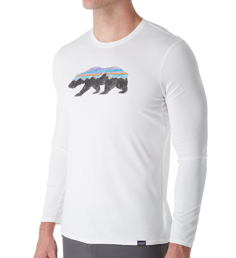 Patagonia 45281 Capilene Daily Long Sleeve Graphic T-Shirt (Fitz Roy Bear: White)