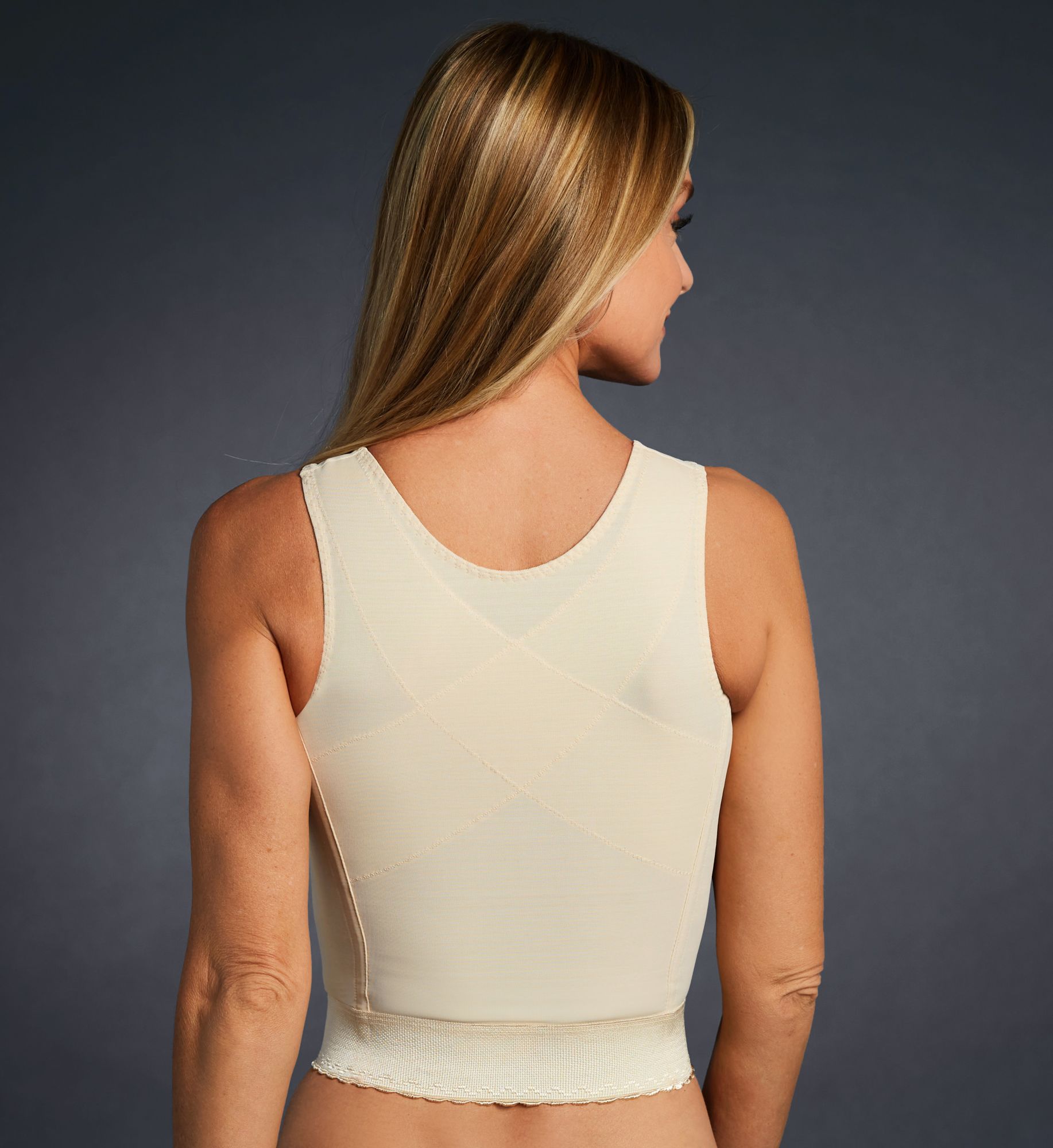 Rago Back Support Longline Bra 9603  – Main View  – Front View  – Back View with HerRoom measurement overlay – Detail View