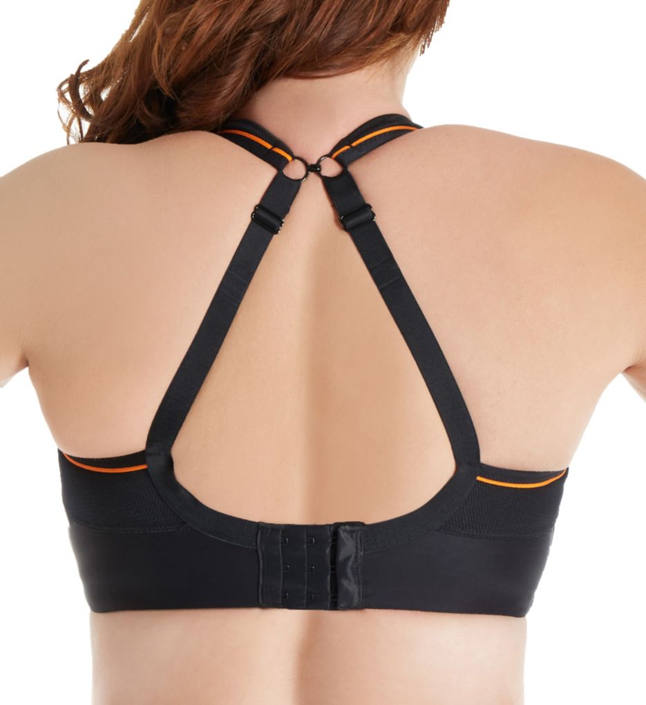 size j sports bra