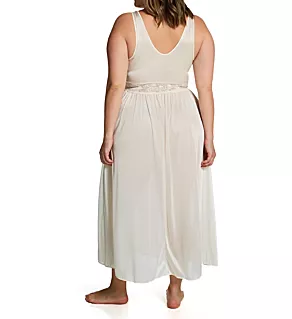 Plus Silhouette 53 Inch Gown Ivory 1X