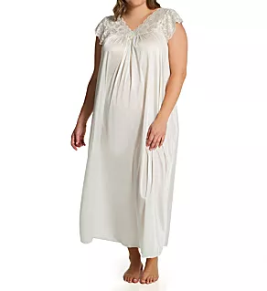 Plus Silhouette 53 Inch Gown Ivory 1X