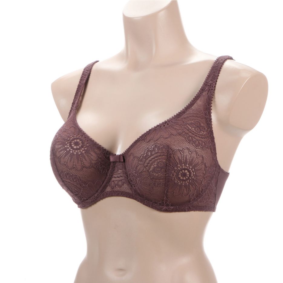 Embleme Curved Neckline Underwire Bra