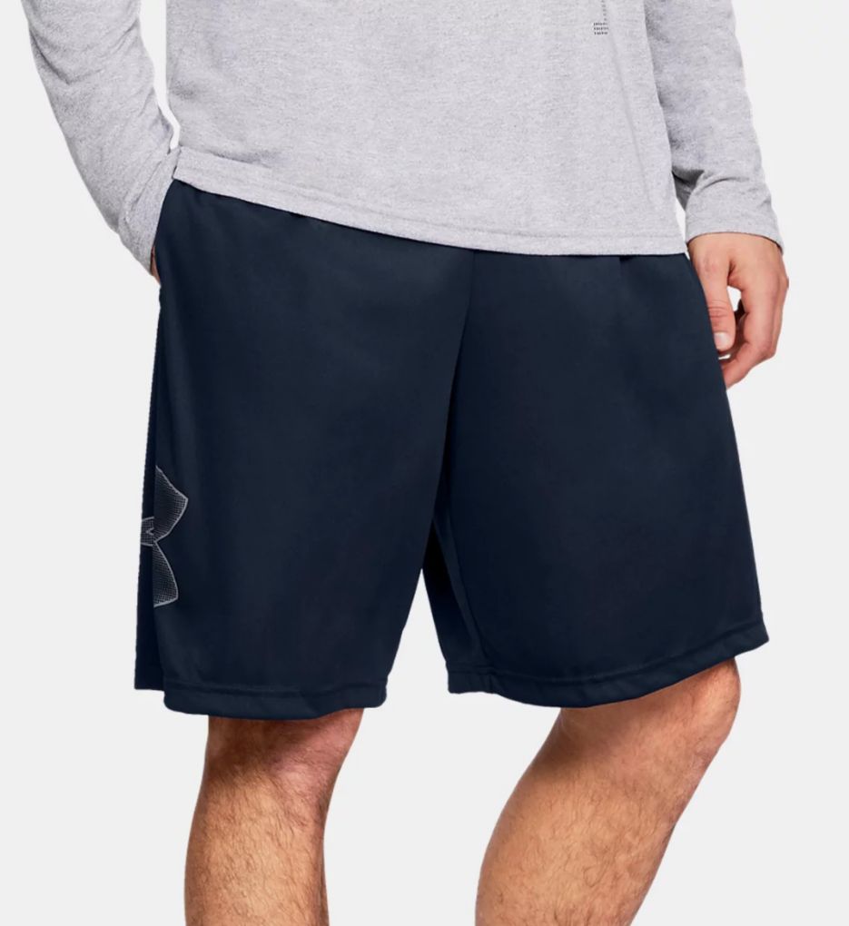 Under armour loose fit on sale shorts