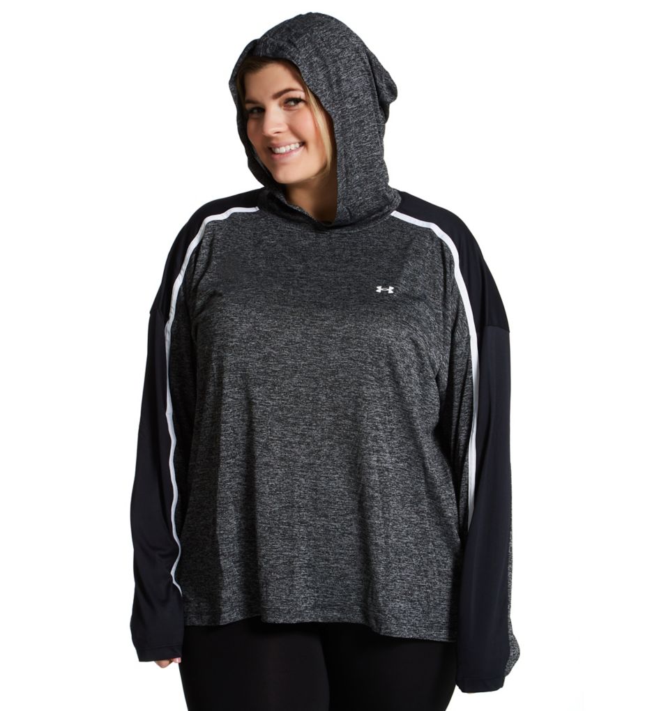 Plus Size Tech Twist Graphic Hoodie-cs2