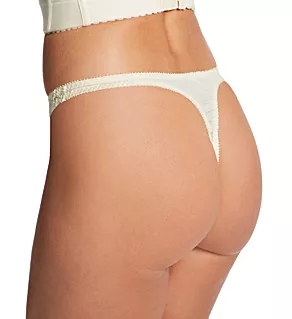 Lace Thong Panty Creme S