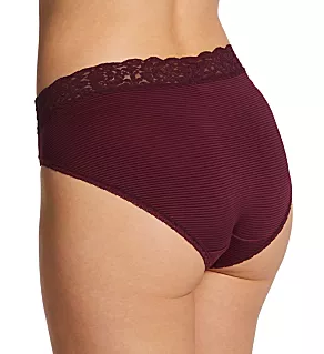 Flattering Lace Ultimate Comfort Hi-Cut Panty Sophisticated Plum 8