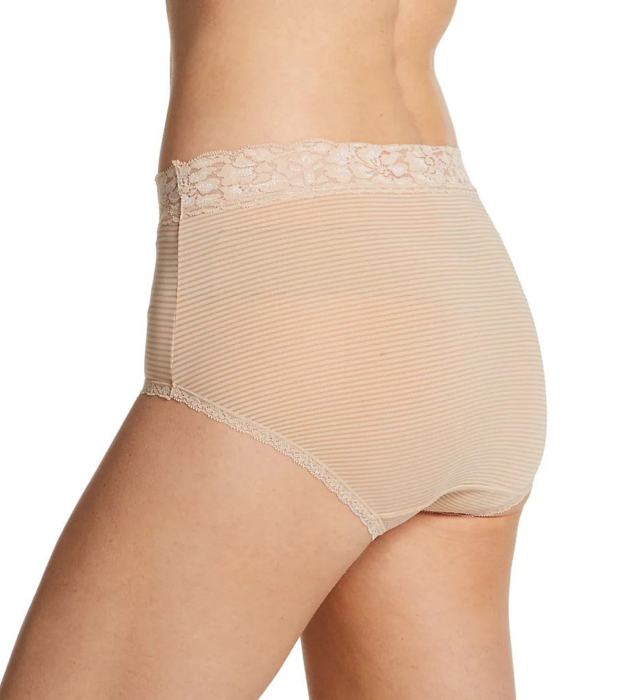 Flattering Lace Brief Panty - 3 Pack
