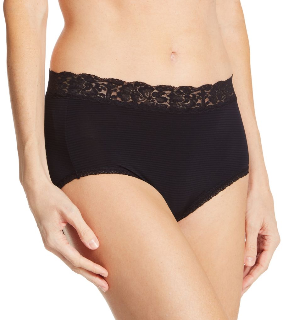Flattering Lace Brief - 3 Pack